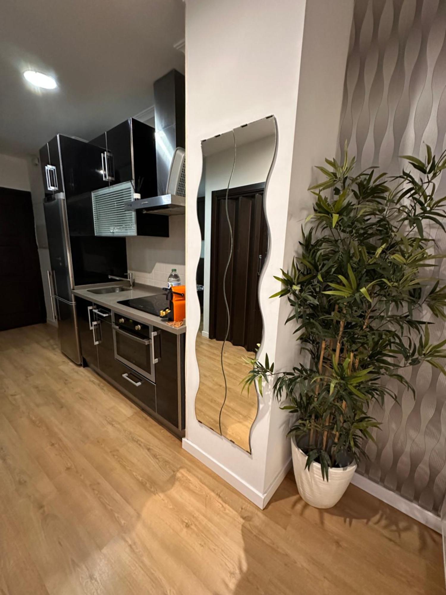 Carreteria Deluxe Apartment Malaga Bagian luar foto